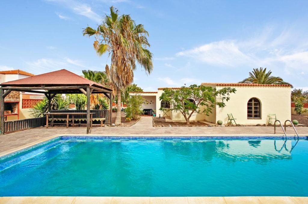 Villa Aventura Parque Holandes 外观 照片